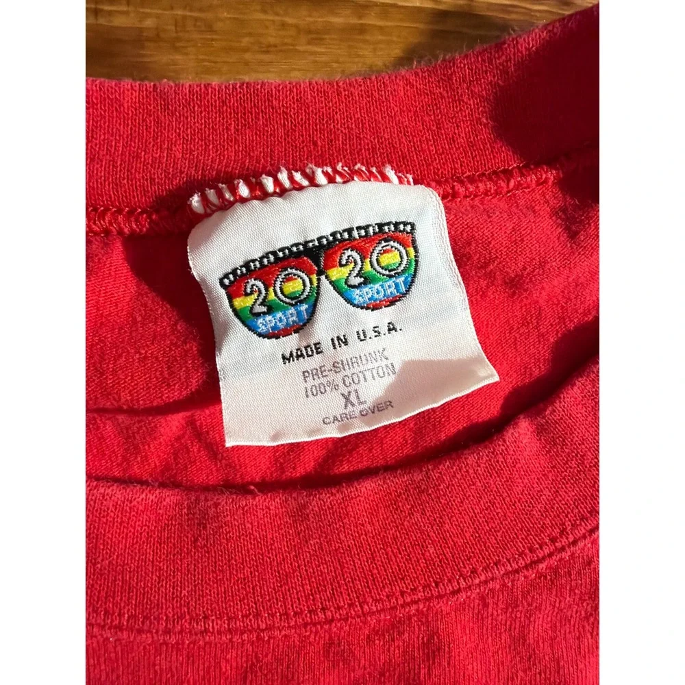 Vtg UW Wisconsin Athletic Dept Tank Top Mens XL Red 20/20 Sport Muscle Tee USA - Picture 4 of 7